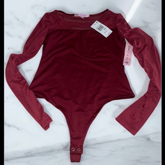 Crave fame bodysuit - Picture 1 of 8